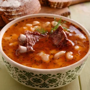 Ciorbă de fasole cu afumătură